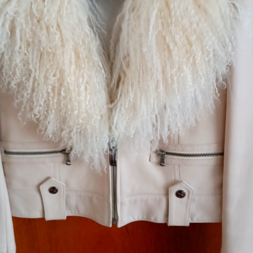 Women's Designer Jacket - Picture 5 of 5